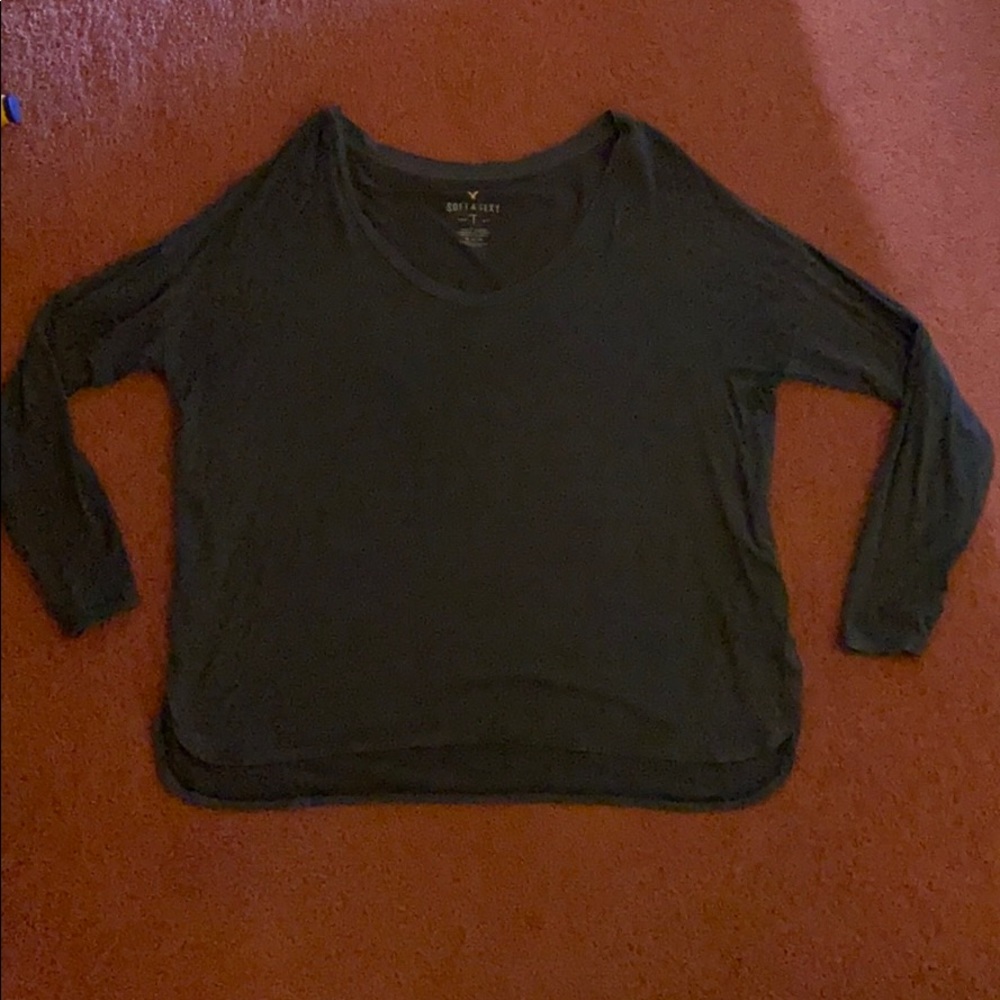 Grey American Eagle shirt